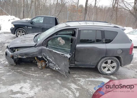 2016 Jeep Compass Sport z USA, uszkodzony, nr VIN 1C4NJDBB8GD778543